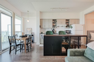 Welcome to the highly sought after neighbourhood of Leaside !