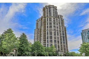 Exquisite Urban Living Awaits at Skymark At Avondale Condos by Tridel !