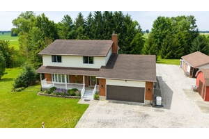 Hobby Farm, on a paved road, conveniently located close to London and Kilworth Komoka.