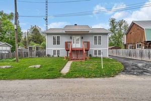 Welcome to Your PRIVATE Waterfront Dream Retreat on Mississippi River !