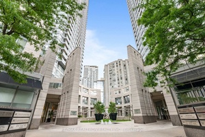 Welcome To This Beautifully Renovated 1 1 Bedroom, 1 Bathroom Condo At The Prestigious Quantum Towers.