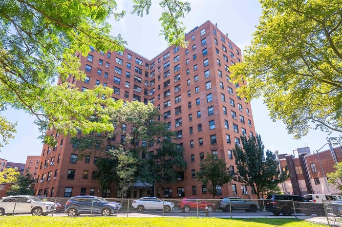 View of apartment building / complex