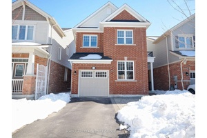 Absolutely Stunning ! This Beautiful Home Features An Open Concept Family Dining Room, Upgraded Kitchen, Breakfast Area With W O To Large Deck, 4 Generous Size Bedrooms, Professional Finished Basement ...