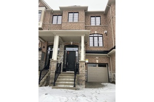 Beautiful 3 Storey Townhouse property with an attached Car Garage Located In New Williamsburg Community of Whitby.