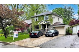 Welcome to 37 Newton Drive, a beautifully upgraded 4 bedroom, 2 storey stone and stucco, new Awning and new roof home situated in the prestigious Newtonbrook East neighborhood.