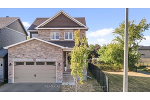 Welcome to the Valecraft Butler model, a stunning home on a premium lot with no front or side neighbours, overlooking a park and scenic pond pathway.