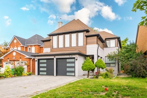 Your Dream Home Awaits in Mississauga !