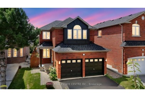 Welcome to 7280 Cork Tree Row Where Comfort Meets Style in the Heart of Lisgar !