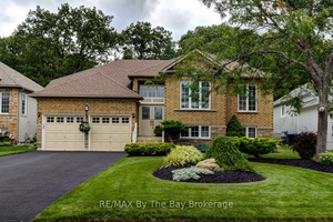 This stunning 2 bedroom, 2 bath home offers spectacular curb appeal in the front and a true wow factor in the back with beautifully designed, low maintenance landscaping.