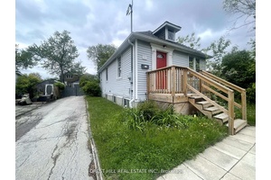Excellent Opportunity To Buy a Great Starter Home Or To Renovate !