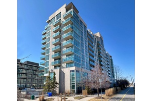 Welcome to Unit 101 in The Rowe Building located at 1600 Charles Street in Whitby.