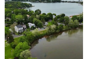 Nestled in the heart of Sag Harbor Village, 352 Main Street offers the rare opportunity to own a timeless 3 bedroom, 3 bath residence just moments from shops, restaurants, and ...