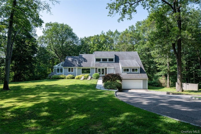 Welcome to 14 Bayberry Road!