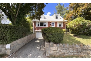 Welcome to this 3Brs 2Baths delightful 1957 single family Cape Code with Formal LRM and Dinning room in a desirable Yonkers neighborhood.