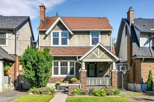 Perfect family home in the Glebe !