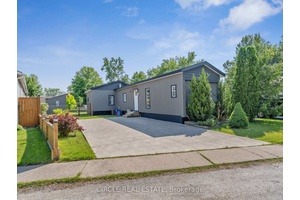 Why settle for outdated when you can move right into this fully renovated gem in McGregor ?