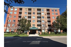 Welcome to This Bright and Spacious 2 Bedroom, 2 Full Bath Condo in the Heart Of Streetsville !
