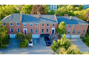 Rare opportunity ! Discover this stunning Bayview Village freehold townhome with a double garage, perfectly situated on a rarely available, quiet cul de sac.