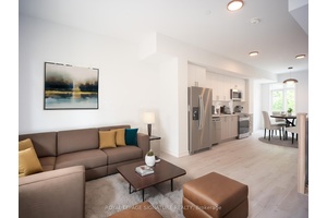 Spacious Townhouse at Eglinton amp ; Victoria Park !