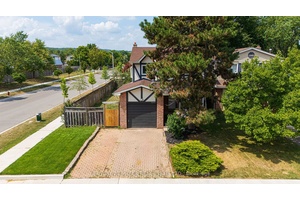 Renovated 4 bedroom freshly manicured corner lot seconds from highways, public transit and shopping.