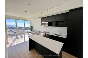 Stunning 2022 Built Condo In Liberty Village !