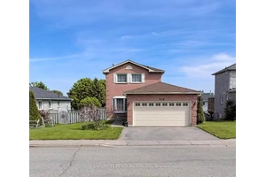 3 Bed 3 Bath Detached on a Big 54.