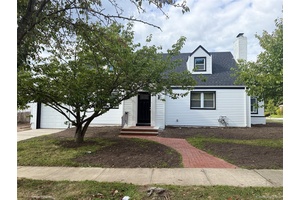 This newly fully renovated in the heart of Malverne features 4 spacious bedrooms, 2 full bathrooms, new Roof, new siding, brand new kitchen with Quartz countertops, and stainless steel appliances, ...