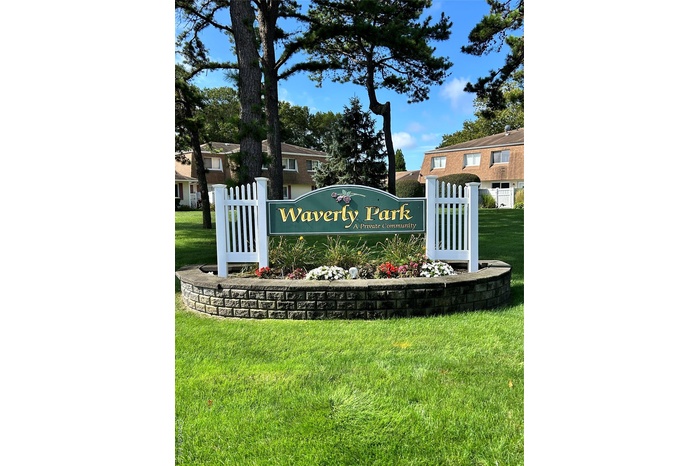 Community Welcome Sign.