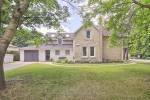 Stunning Century Home Triplex in the Heart of Old Newmarket !