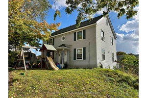 Unique investment property that could offer many different opportunities.