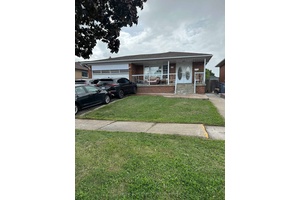 Beautiful All Brick 4 Bdrm Bungalow, Modern Eat In Kitchen With Lots Of Storage Space, Hardwood Flooring On Main Floor, Primary Bdrm With 4 Pc Ensuite, Spacious Bdrms, Thermal windows, ...