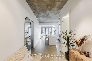 Luxury 2 Bedroom Unit In The Coveted Harlowe !