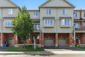 Discover this beautifully maintained 3 storey townhome available for lease in one of Grimsby's most desirable neighbourhoods.