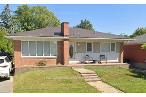 Charming Detached Gem In The Heart Of Brampton !