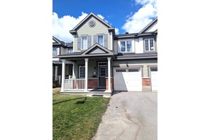 Welcome to this beautifully maintained 3 bedroom, 3.