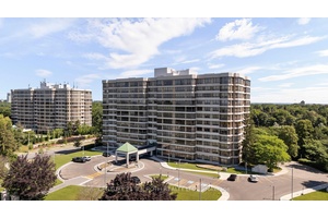 Discover this bright and spacious 2 bedroom den, 2 bathroom condo offering 1, 227 sq ft of thoughtfully designed living space.