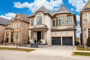 Welcome to this exquisite Fernbrook built Rockefeller Elevation B model in Oakville's prestigious Glenorchy community.