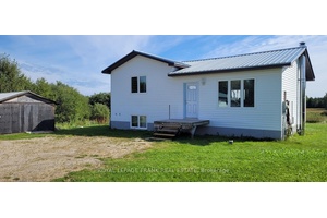 Well insulated 2 bedroom 1 washroom home in Sought After Unorganized Twp.