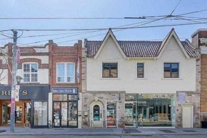 Main floor commercial unit of approximately 500 sq.