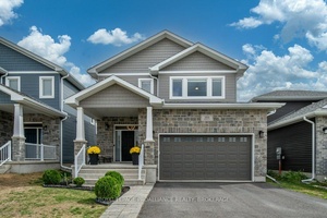 Welcome to this beautiful 2 storey detached home in the family friendly community of Amherstview.
