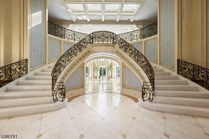 Grand Entrance Foyer