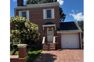 Located in Historic Addisleigh Park this Charming 3 bedroom and 2 bathroom Cape Cod property is nestled on an oversized lot ; with a one car garage and brick paved ...