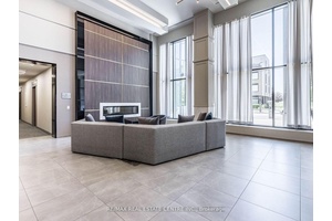 Step into our stylish and contemporary apartment, where comfort seamlessly meets sophistication in the lively center of Mississauga.