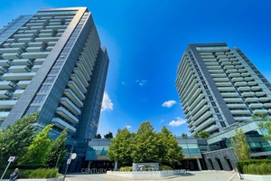 Step into the ultimate in luxury living at Sky City Condos, nestled in the vibrant heart of Richmond Hill.