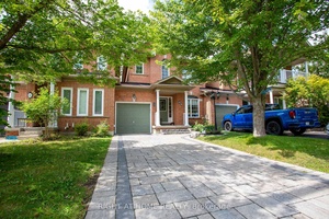Linked property at a townhouse price unbeatable value !