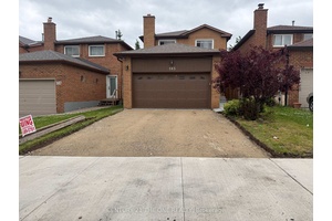 Beautiful 2 Bedroom Basement Apartment in Prime Thornhill Location located in the highly desirable neighborhood of Thornhill, in the heart of Vaughan, this bright 2 bedroom apartment features a private ...