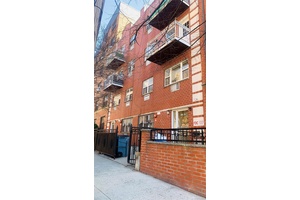 Queens Prime Investment Opportunity !