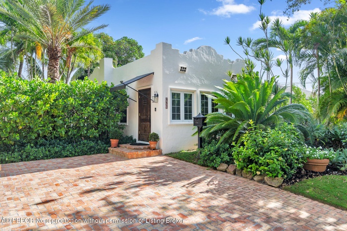 815 Nathan Hale Road, West Palm Beach