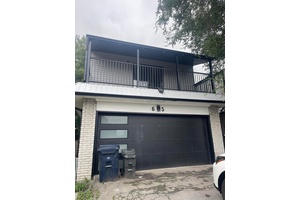 A Rare Opportunity In The Highly Desirable Tam O' Shanter Sullivan Neighbourhood !