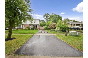 LEGAL BASEMENT APARTMENT Fully Renovated 3 1 Bedroom BASEMENT APARTMENT Home !